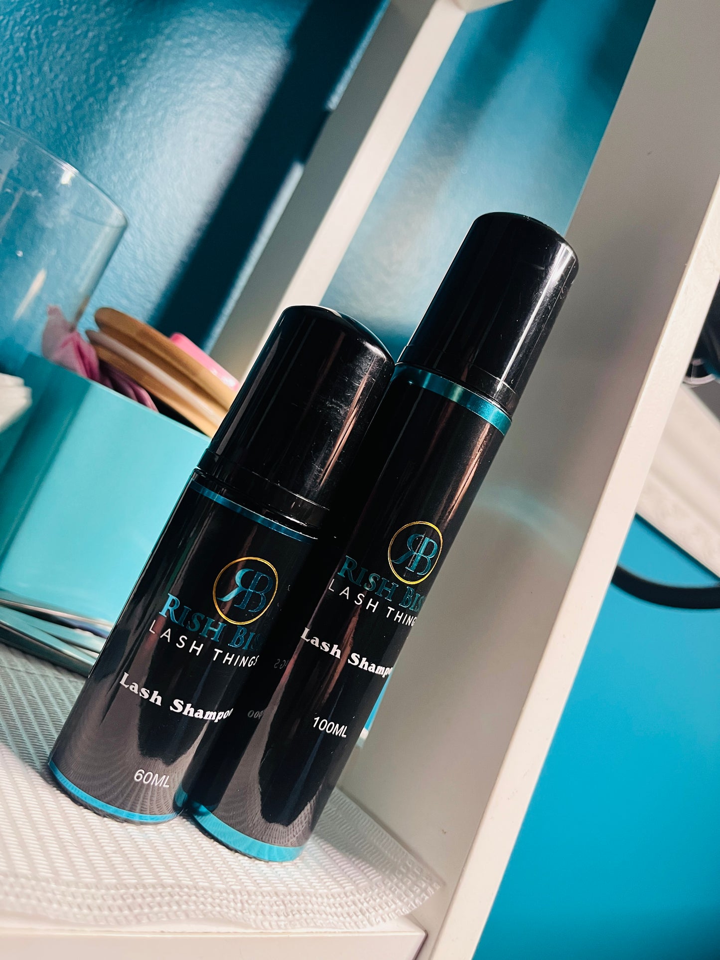 RB Large Lash Wash
