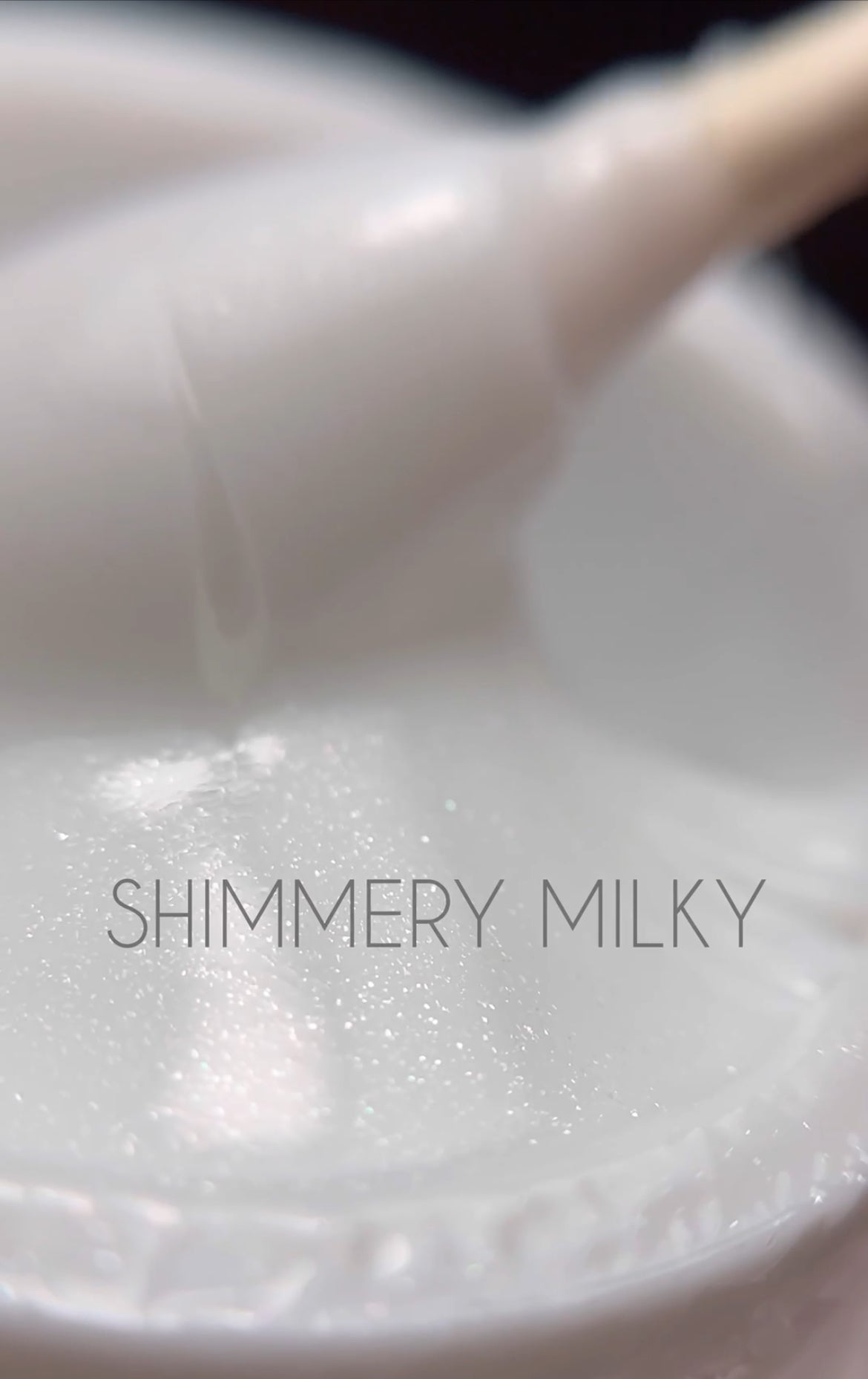 Loona Builder - Shimmery Milky